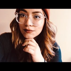 Meet your Posher, Karina